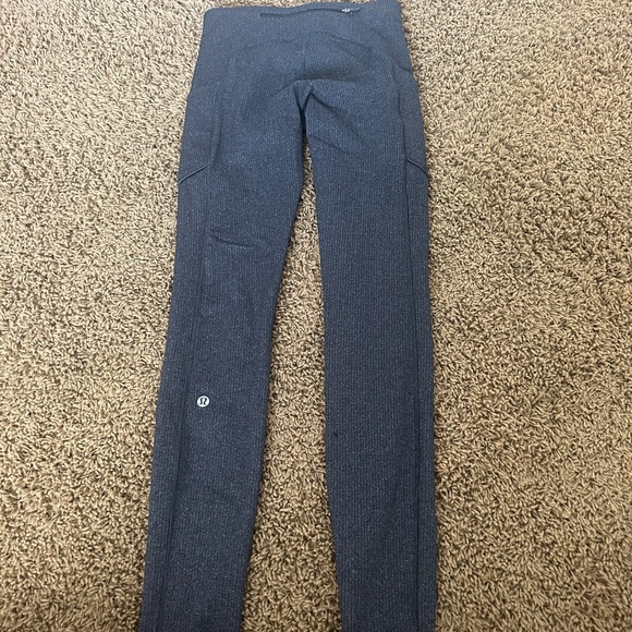 LULULEMON Women’s Gray Align Leggings Size 4 - Picture 5 of 7